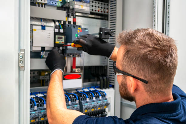 Best Electrician Near Me  in Edgemoor, DE