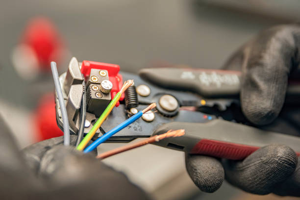 Best Affordable Electrician  in Edgemoor, DE